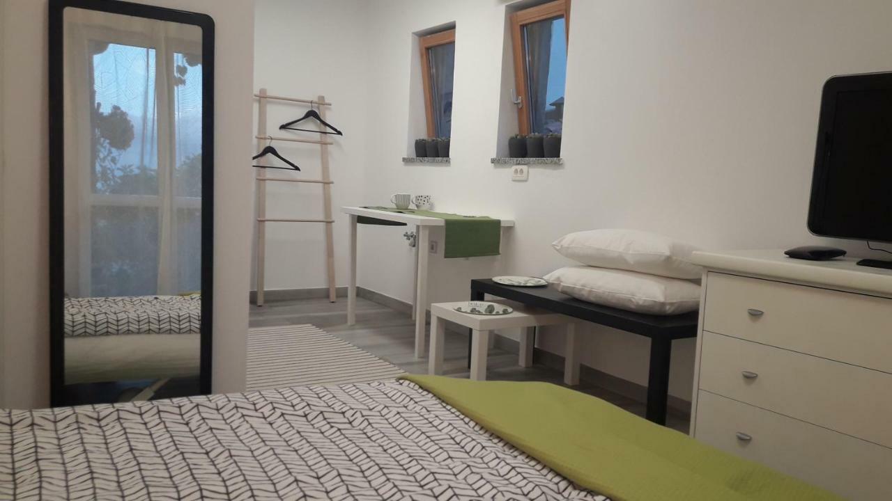 Apartma Medosi Izola Camera foto